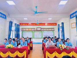 CHI BỘ TRƯỜNG MẦM NON KỲ LIÊN TỔ CHỨC QUÁN TRIỆT NGHỊ QUYẾT CỦA BỘ CHÍNH TRỊ, SINH HOẠT CHI BỘ THƯỜNG KỲ