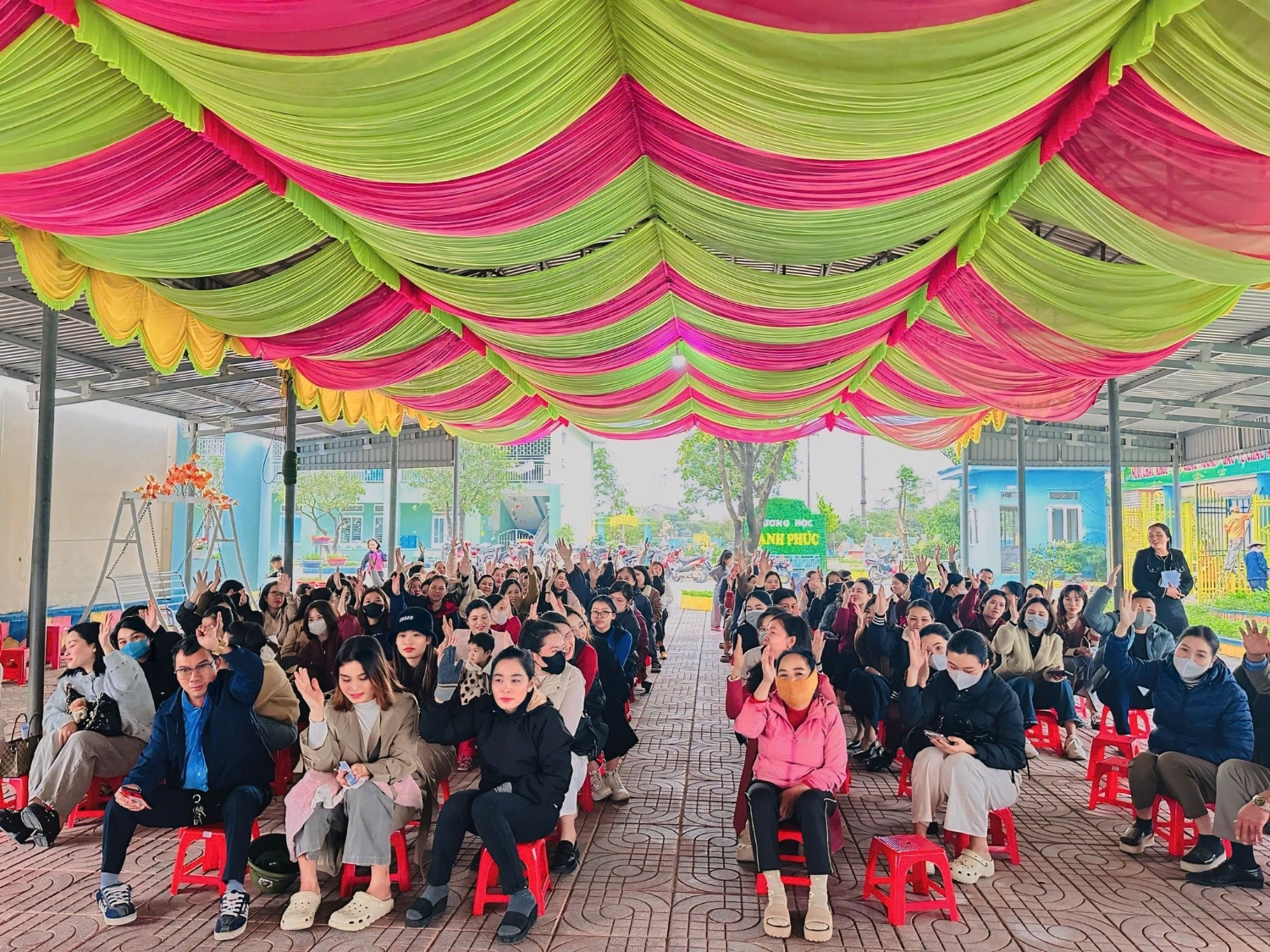 586614190 122173498064799261 1104404762499151584 n