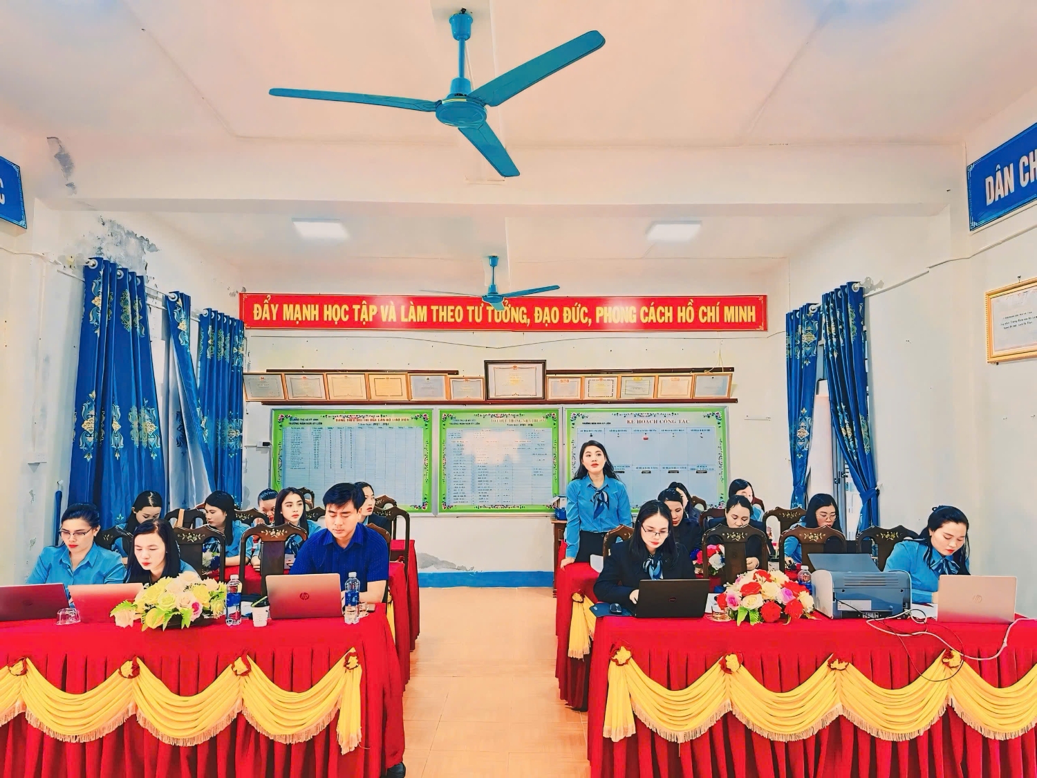 z7297539602122 30800ec223f3f9912acdbd273be10304